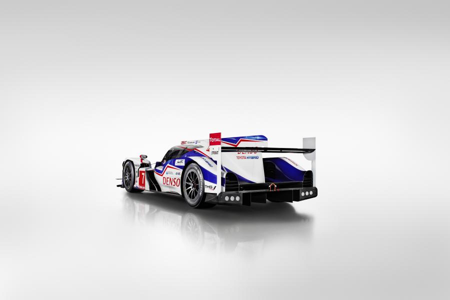  Toyota TS040 Hybrid 2014 года  (фото 30 из 55)